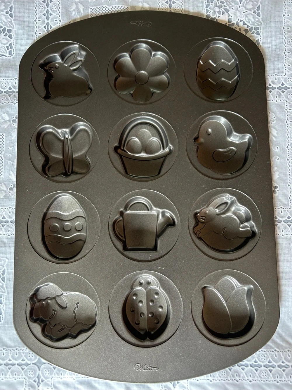 Wilton Easter Mini Cakelet Pan in Gray Nonstick Finish
